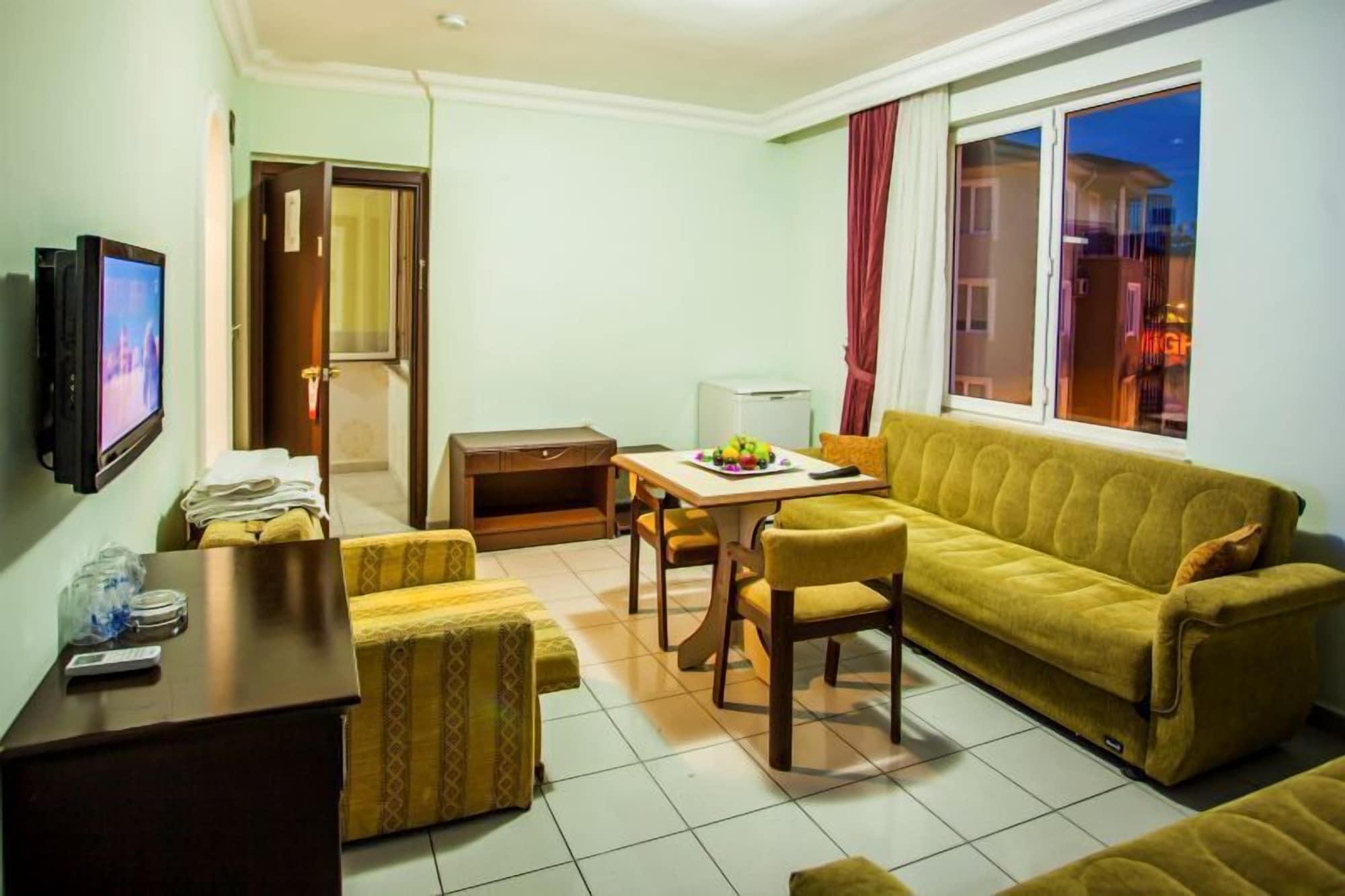 Hotel Kleopatra Aydin 3*